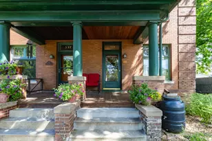 119 Isabel St E, Saint Paul, MN 55107 - Photo 3