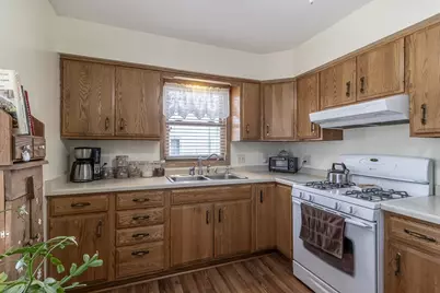 207 Lincoln Street SW, Mapleton, MN 56065 - Photo 5