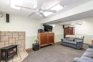 207 Lincoln St SW, Mapleton, MN 56065 - Photo 25