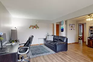 1923 Viking Dr NW, Rochester, MN 55901 - Photo 3