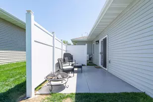 1552 Eagle Ridge St NE, Owatonna, MN 55060 - Photo 7