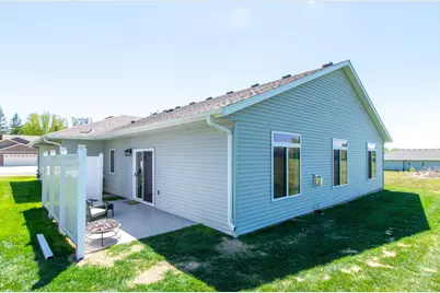 1552 Eagle Ridge Street NE, Owatonna, MN 55060 - Photo 37