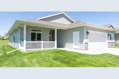 1552 Eagle Ridge Street NE, Owatonna, MN 55060 - Photo 5