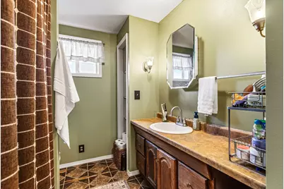906 Cameron Street, Eau Claire, WI 54703 - Photo 23