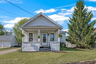 906 Cameron St, Eau Claire, WI 54703 - Photo 3