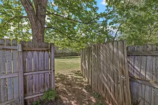 906 Cameron St, Eau Claire, WI 54703 - Photo 29