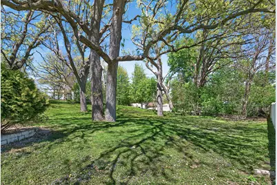 8018 Westwood Hills Drive, Saint Louis Park, MN 55426 - Photo 35