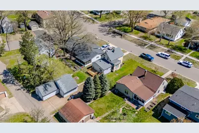 704 3rd Street SE, Little Falls, MN 56345 - Photo 7