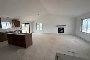 3463 Stonehedge Dr NE, Rochester, MN 55906 - Photo 3