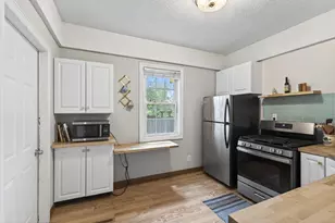 394 Dewey St, Saint Paul, MN 55104 - Photo 19