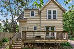 394 Dewey St, Saint Paul, MN 55104 - Photo 43
