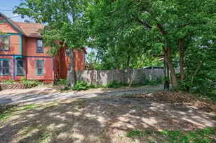 394 Dewey St, Saint Paul, MN 55104 - Photo 45