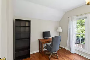 394 Dewey St, Saint Paul, MN 55104 - Photo 31