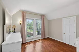 394 Dewey St, Saint Paul, MN 55104 - Photo 29