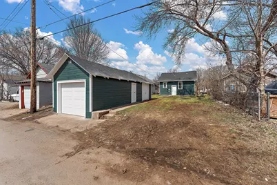 1810 Ross Avenue E, Saint Paul, MN 55119 - Photo 31
