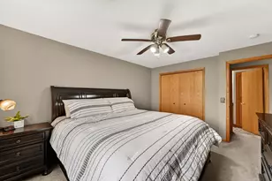 718 10th St SW, Pine Island, MN 55963 - Photo 19