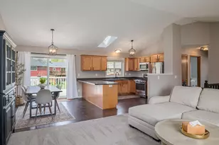 633 108th Ave NW, Coon Rapids, MN 55448 - Photo 5