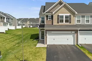 18536 60th Pl N, Plymouth, MN 55446 - Photo 5