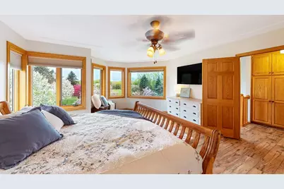 24149 Highview Avenue, Lakeville, MN 55044 - Photo 17