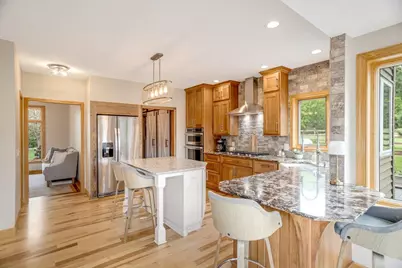24149 Highview Avenue, Lakeville, MN 55044 - Photo 5