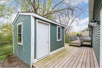 10135 47th Avenue N, Plymouth, MN 55442 - Photo 23