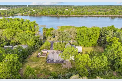 7521 River Road, Inver Grove Heights, MN 55076 - Photo 3