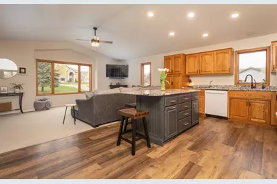 4701 Country Shores SW, Alexandria, MN 56308 - Photo 9