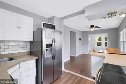 1868 Hawthorne Avenue E, Saint Paul, MN 55119 - Photo 7