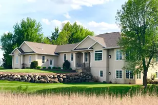 1250 S Crailsheim Rd, Worthington, MN 56187 - Photo 3