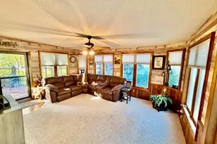 32185 290th St, Worthington, MN 56187 - Photo 15
