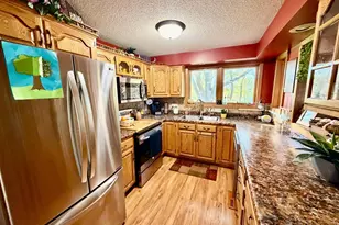 32185 290th St, Worthington, MN 56187 - Photo 17