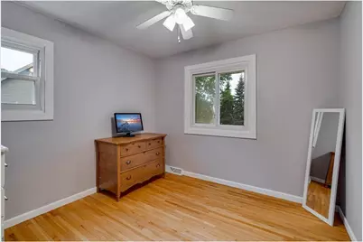 1016 W 155th Street, Burnsville, MN 55306 - Photo 9