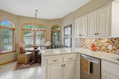 4166 Thornhill Lane, Vadnais Heights, MN 55127 - Photo 23