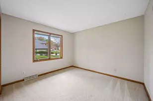 3385 Rosewood Ln N, Plymouth, MN 55441 - Photo 23