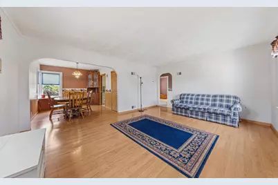 321 S 3rd Street, Le Sueur, MN 56058 - Photo 5