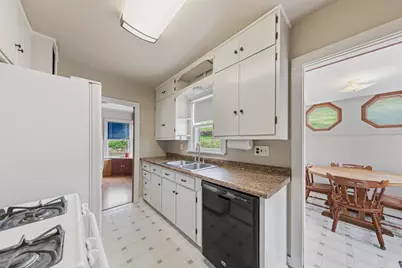 321 S 3rd Street, Le Sueur, MN 56058 - Photo 7