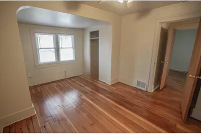 306 10th Avenue NE, Rochester, MN 55906 - Photo 5