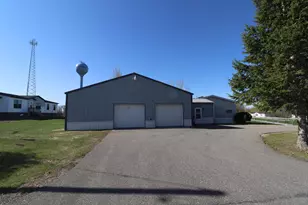 707 Smt Ave W, Clarissa, MN 56440 - Photo 3