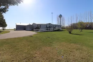 707 Smt Ave W, Clarissa, MN 56440 - Photo 1