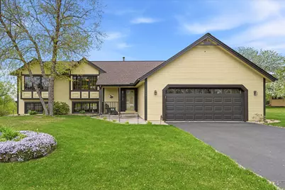 1471 Summit Avenue, Saint Paul Park, MN 55071 - Photo 1