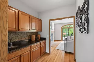14924 Oak Ridge Ct W, Burnsville, MN 55306 - Photo 7