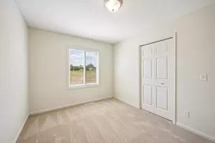 22478 Quincy St NE, Cedar, MN 55011 - Photo 31