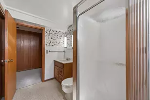 8231 Emerson Ave S, Bloomington, MN 55420 - Photo 27
