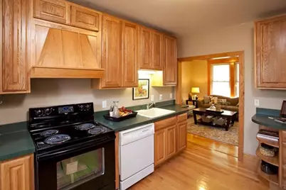402 Hope Street, Saint Paul, MN 55106 - Photo 91