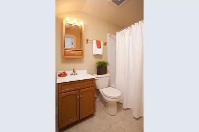 402 Hope Street, Saint Paul, MN 55106 - Photo 39