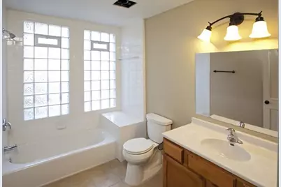 402 Hope Street, Saint Paul, MN 55106 - Photo 103