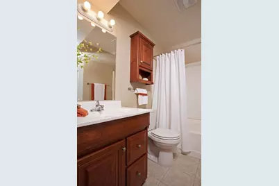 402 Hope Street, Saint Paul, MN 55106 - Photo 37