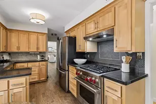 2079 Upper St Dennis Rd, Saint Paul, MN 55116 - Photo 7