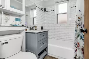 1106 Irving Ave N, Minneapolis, MN 55411 - Photo 13