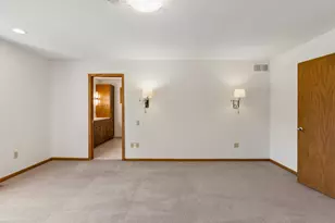 5931 Creek Point, Minnetonka, MN 55345 - Photo 39